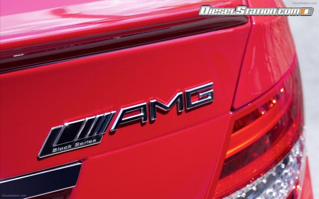 Mercedes C63 AMG Coupe Black Series 2012 Widescreen Picture #17 Mercedes C63 AMG Coupe Black Series 2012 Widescreen Picture #17