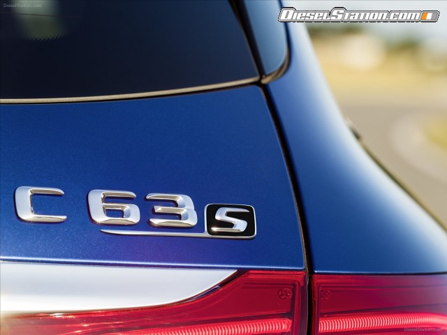 Mercedes C63 AMG Estate 2015 Picture #3 Mercedes C63 AMG Estate 2015 Picture #3