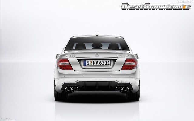 Mercedes C63 AMG Sedan 2012 Widescreen Picture #5 Mercedes C63 AMG Sedan 2012 Widescreen Picture #5