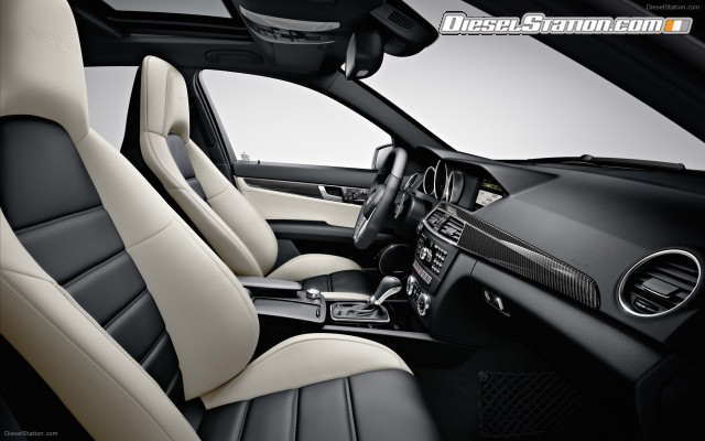Mercedes C63 AMG Sedan 2012 Widescreen Picture #18 Mercedes C63 AMG Sedan 2012 Widescreen Picture #18