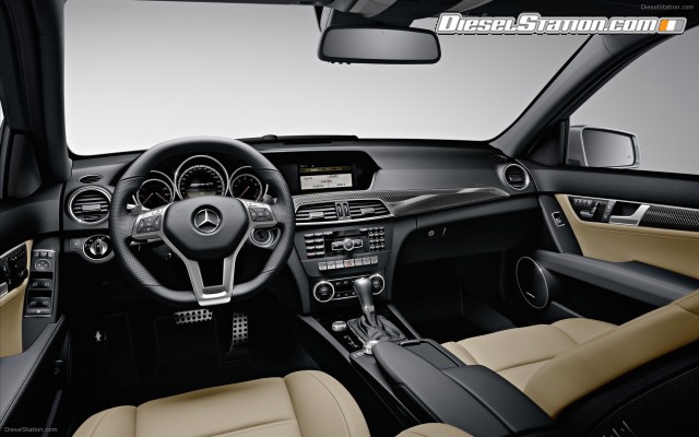 Mercedes C63 AMG Sedan 2012 Widescreen Picture #4 Mercedes C63 AMG Sedan 2012 Widescreen Picture #4
