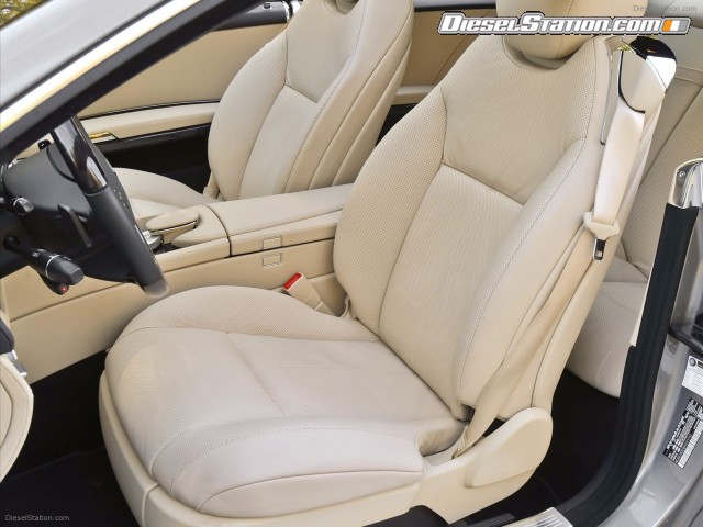 Mercedes CL550 4MATIC 2011 Picture #6 Mercedes CL550 4MATIC 2011 Picture #6