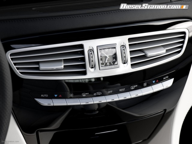 Mercedes CL63 AMG 2011 Picture #20 Mercedes CL63 AMG 2011 Picture #20