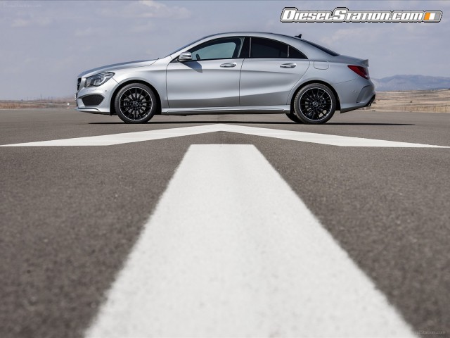 Mercedes CLA Class 2014 Picture #56 Mercedes CLA Class 2014 Picture #56