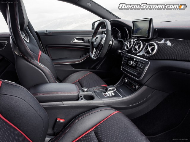 Mercedes CLA45 AMG 2014 Picture #3 Mercedes CLA45 AMG 2014 Picture #3