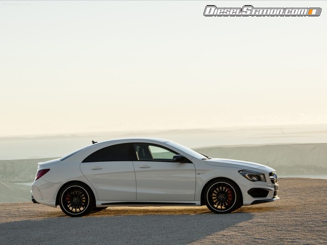 Mercedes CLA45 AMG 2014 Picture #26 Mercedes CLA45 AMG 2014 Picture #26