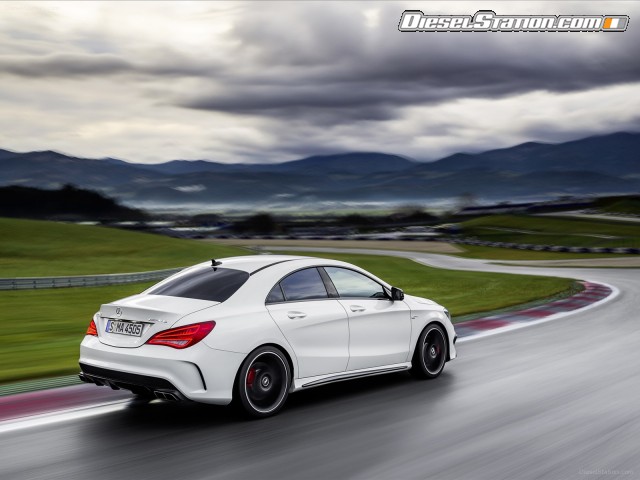 Mercedes CLA45 AMG 2014 Picture #20 Mercedes CLA45 AMG 2014 Picture #20