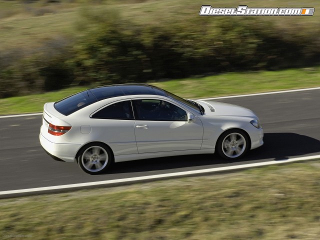 Mercedes CLC 160 BlueEFFICIENCY Picture #0 Mercedes CLC 160 BlueEFFICIENCY Picture #0