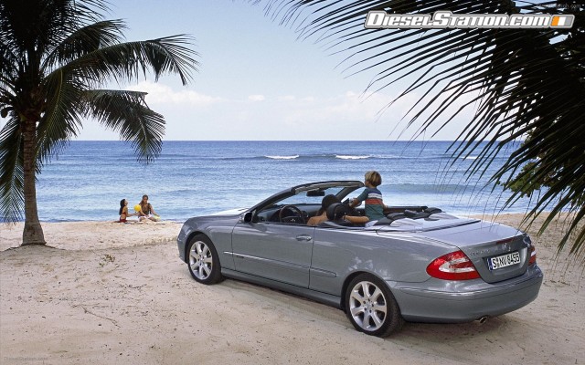 Mercedes CLK CLASS CABRIOLET 2003 Widescreen Picture #0 Mercedes CLK CLASS CABRIOLET 2003 Widescreen Picture #0