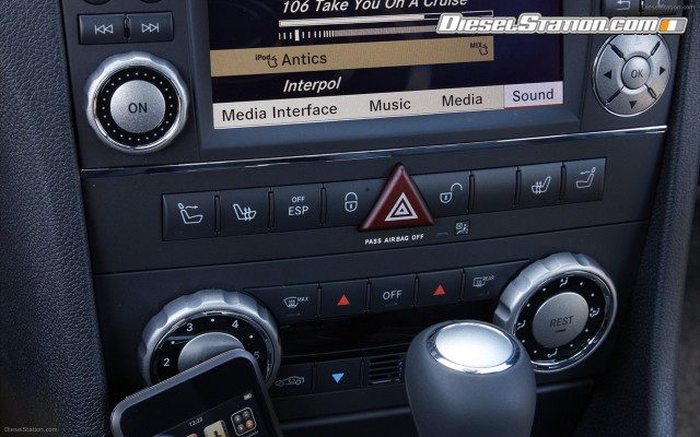 Mercedes CLS Class 2008 Widescreen Picture #35 Mercedes CLS Class 2008 Widescreen Picture #35