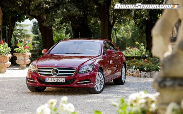 Mercedes CLS550 2012 Widescreen Picture #2 Mercedes CLS550 2012 Widescreen Picture #2