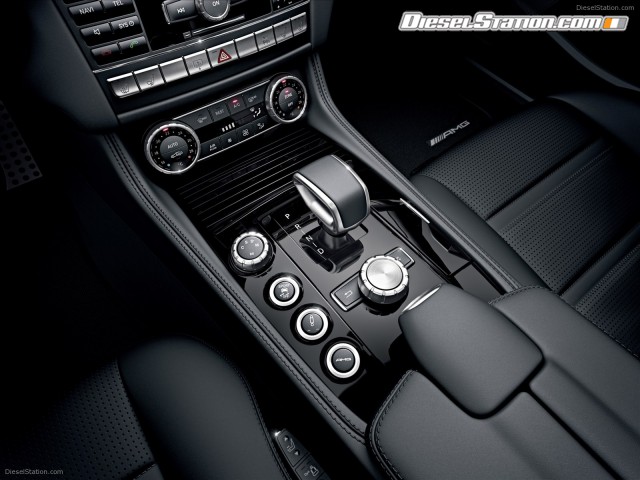 Mercedes CLS63 AMG 2012 Picture #10 Mercedes CLS63 AMG 2012 Picture #10