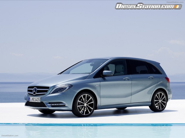 Mercedes Compact sports tourer the new B Class 2012 Picture #20 Mercedes Compact sports tourer the new B Class 2012 Picture #20
