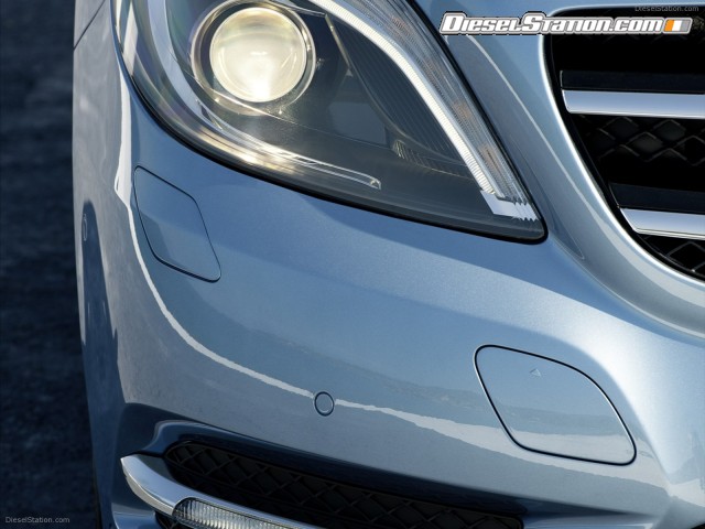 Mercedes Compact sports tourer the new B Class 2012 Picture #11 Mercedes Compact sports tourer the new B Class 2012 Picture #11