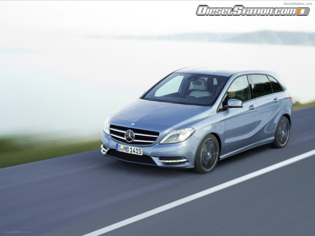 Mercedes Compact sports tourer the new B Class 2012 Picture #24 Mercedes Compact sports tourer the new B Class 2012 Picture #24