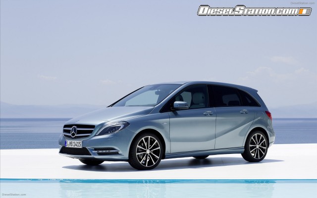 Mercedes Compact sports tourer the new B Class 2012 Widescreen Picture #22 Mercedes Compact sports tourer the new B Class 2012 Widescreen Picture #22