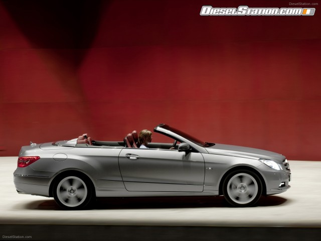 Mercedes E Class Cabriolet 2011 Picture #1 Mercedes E Class Cabriolet 2011 Picture #1