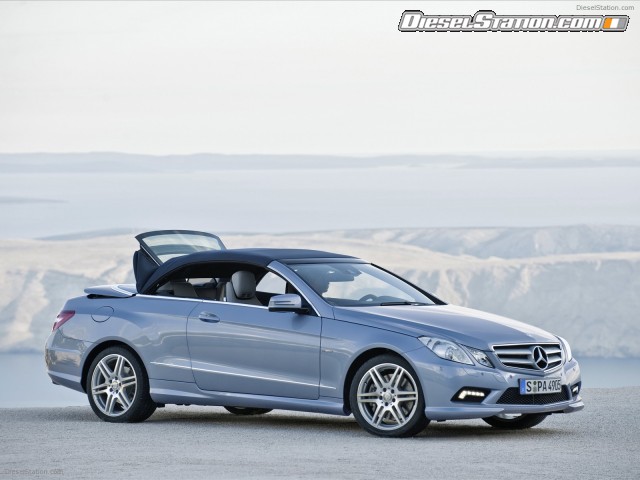 Mercedes E Class Cabriolet 2011 Picture #12 Mercedes E Class Cabriolet 2011 Picture #12