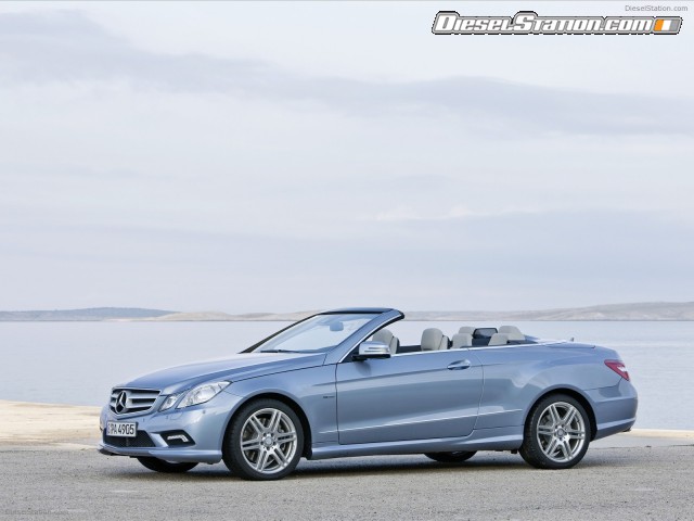 Mercedes E Class Cabriolet 2011 Picture #8 Mercedes E Class Cabriolet 2011 Picture #8