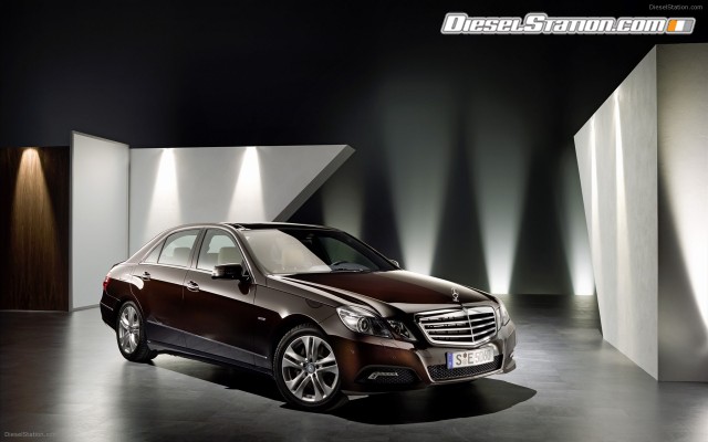 Mercedes E Klasse Coupe 2011 Widescreen Picture #9 Mercedes E Klasse Coupe 2011 Widescreen Picture #9
