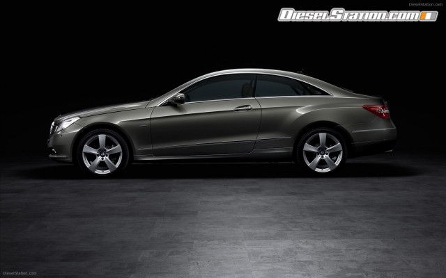 Mercedes E Klasse Coupe 2011 Widescreen Picture #21 Mercedes E Klasse Coupe 2011 Widescreen Picture #21