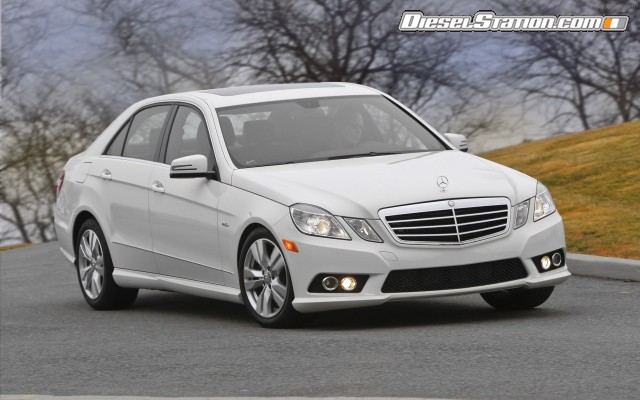 Mercedes E350 2011 Widescreen Picture #2 Mercedes E350 2011 Widescreen Picture #2