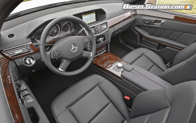 Mercedes E350 2011 Widescreen Picture #26 Mercedes E350 2011 Widescreen Picture #26