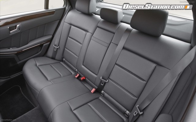 Mercedes E350 2011 Widescreen Picture #8 Mercedes E350 2011 Widescreen Picture #8