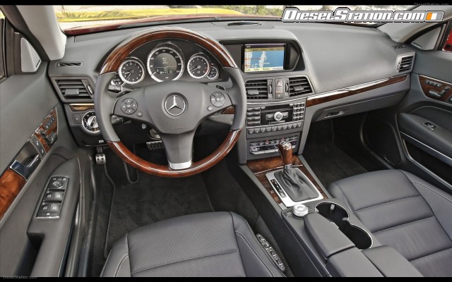 Mercedes E350 2011 Widescreen Picture #15 Mercedes E350 2011 Widescreen Picture #15