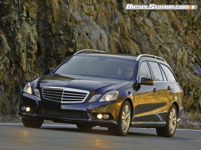 Mercedes E350 4MATIC Wagon 2011 Picture #52 Mercedes E350 4MATIC Wagon 2011 Picture #52