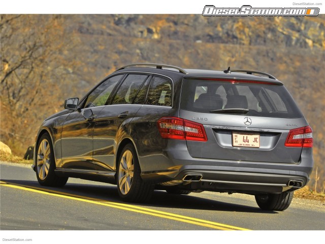 Mercedes E350 4MATIC Wagon 2011 Picture #9 Mercedes E350 4MATIC Wagon 2011 Picture #9