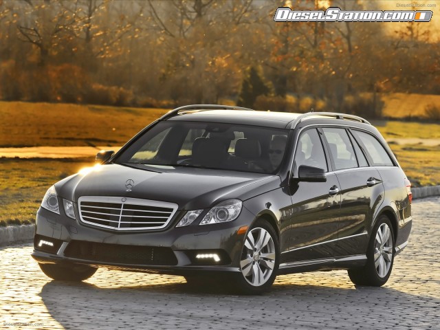 Mercedes E350 4MATIC Wagon 2011 Picture #56 Mercedes E350 4MATIC Wagon 2011 Picture #56