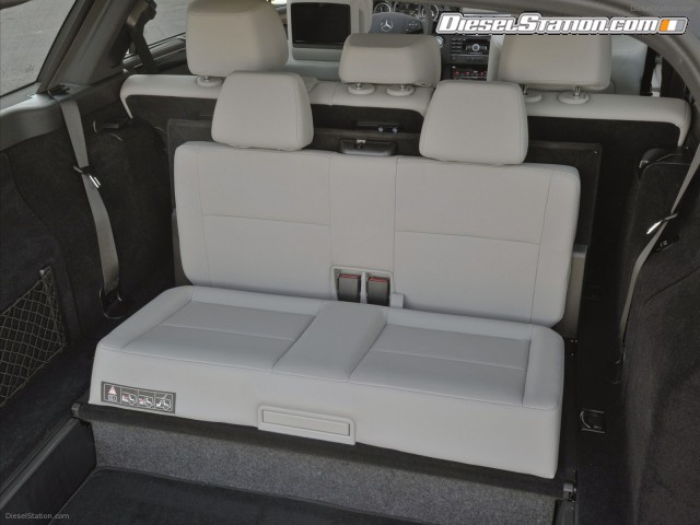 Mercedes E350 4MATIC Wagon 2011 Picture #26 Mercedes E350 4MATIC Wagon 2011 Picture #26