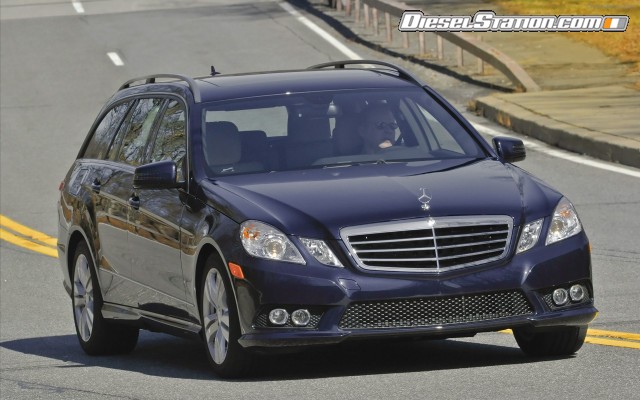Mercedes E350 4MATIC Wagon 2011 Widescreen Picture #5 Mercedes E350 4MATIC Wagon 2011 Widescreen Picture #5