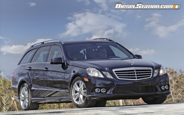Mercedes E350 4MATIC Wagon 2011 Widescreen Picture #60 Mercedes E350 4MATIC Wagon 2011 Widescreen Picture #60