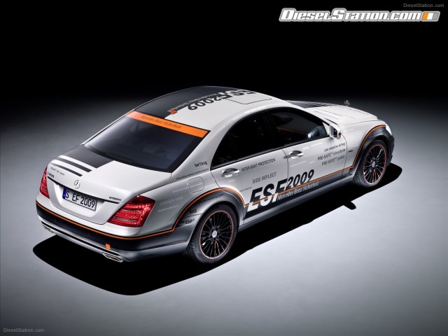 Mercedes ESF 2009 Picture #18 Mercedes ESF 2009 Picture #18