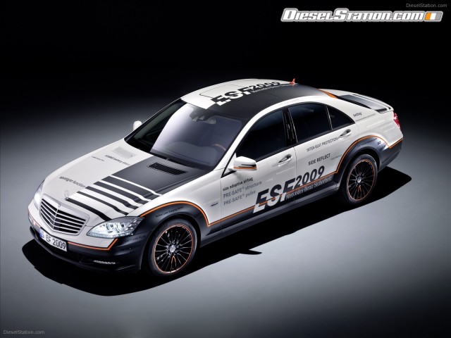 Mercedes ESF 2009 Picture #26 Mercedes ESF 2009 Picture #26
