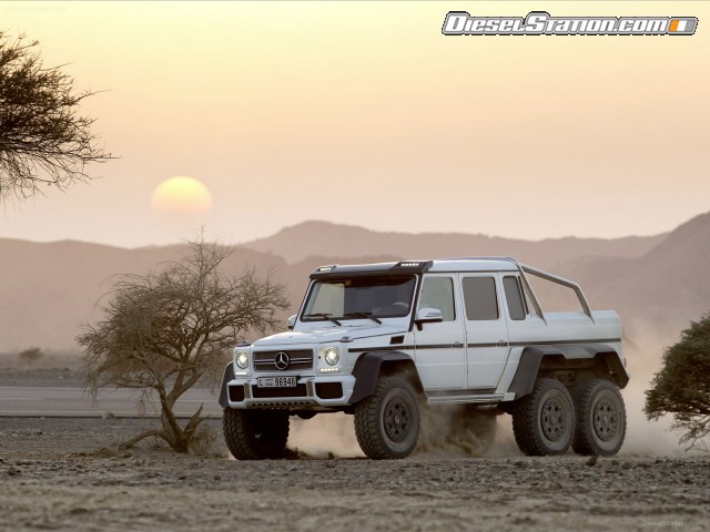 Mercedes G63 AMG 6x6 Concept 2013 Picture #32 Mercedes G63 AMG 6x6 Concept 2013 Picture #32