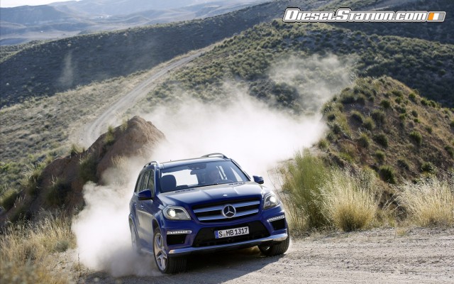 Mercedes GL Class 2013 Widescreen Picture #38 Mercedes GL Class 2013 Widescreen Picture #38