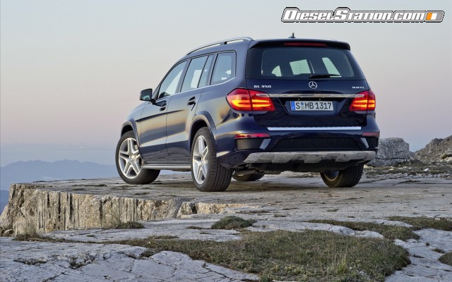 Mercedes GL Class 2013 Widescreen Picture #23 Mercedes GL Class 2013 Widescreen Picture #23