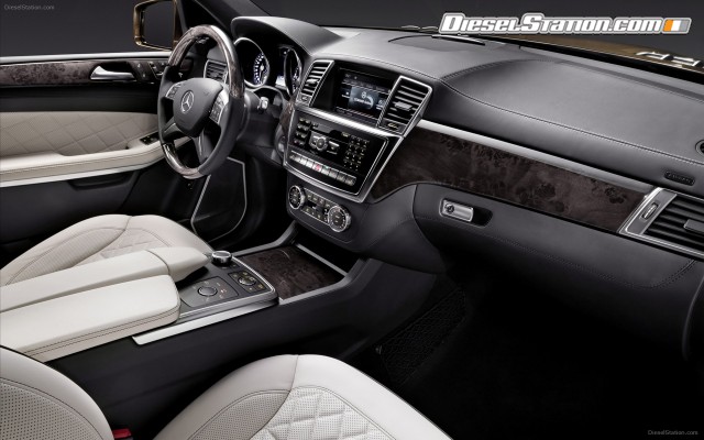 Mercedes GL Class 2013 Widescreen Picture #31 Mercedes GL Class 2013 Widescreen Picture #31