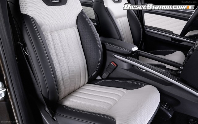 Mercedes GL Class Grand Edition 2011 Widescreen Picture #14 Mercedes GL Class Grand Edition 2011 Widescreen Picture #14