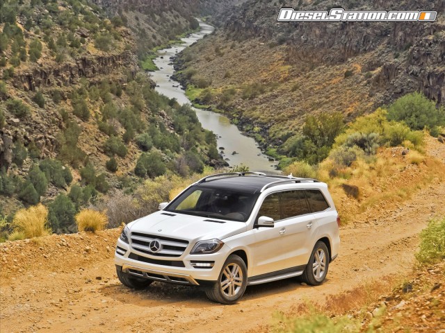 Mercedes GL350 2013 Picture #22 Mercedes GL350 2013 Picture #22