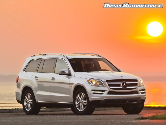 Mercedes GL350 2013 Picture #43 Mercedes GL350 2013 Picture #43