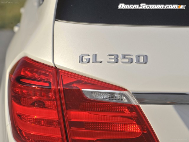 Mercedes GL350 2013 Picture #26 Mercedes GL350 2013 Picture #26