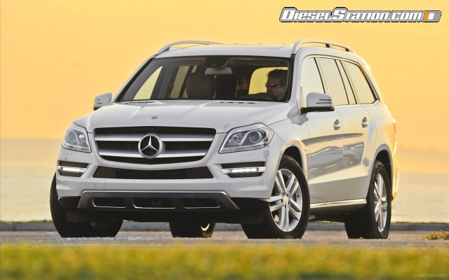 Mercedes GL350 2013 Widescreen Picture #21 Mercedes GL350 2013 Widescreen Picture #21