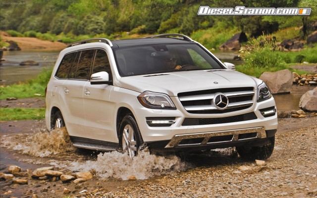Mercedes GL350 2013 Widescreen Picture #58 Mercedes GL350 2013 Widescreen Picture #58