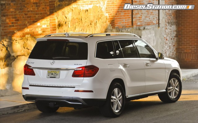 Mercedes GL350 2013 Widescreen Picture #47 Mercedes GL350 2013 Widescreen Picture #47