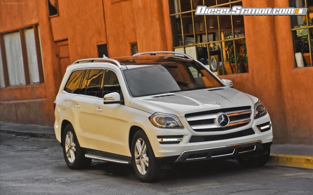 Mercedes GL350 2013 Widescreen Picture #65 Mercedes GL350 2013 Widescreen Picture #65