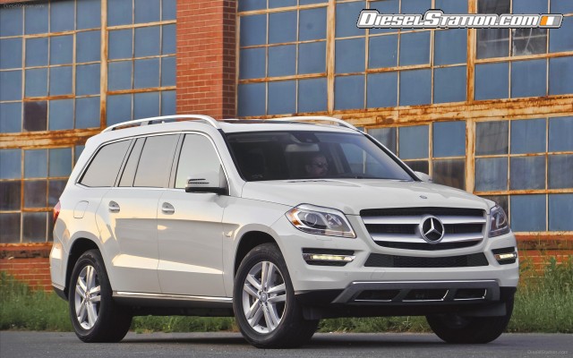 Mercedes GL350 2013 Widescreen Picture #0 Mercedes GL350 2013 Widescreen Picture #0